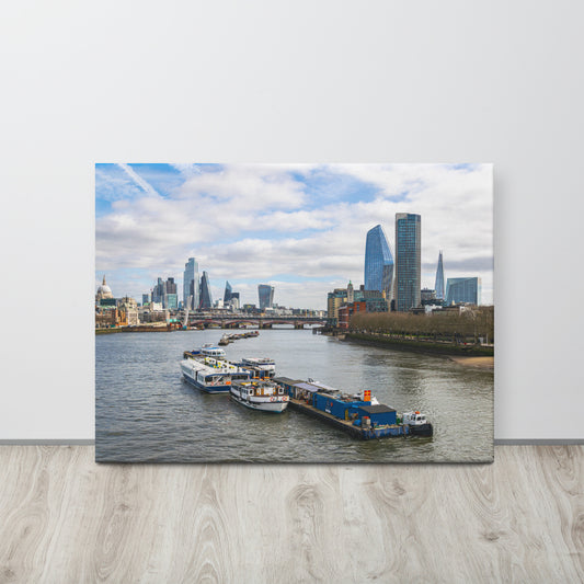 London Skyline & Thames River View Canvas Print Size: 24″×32″