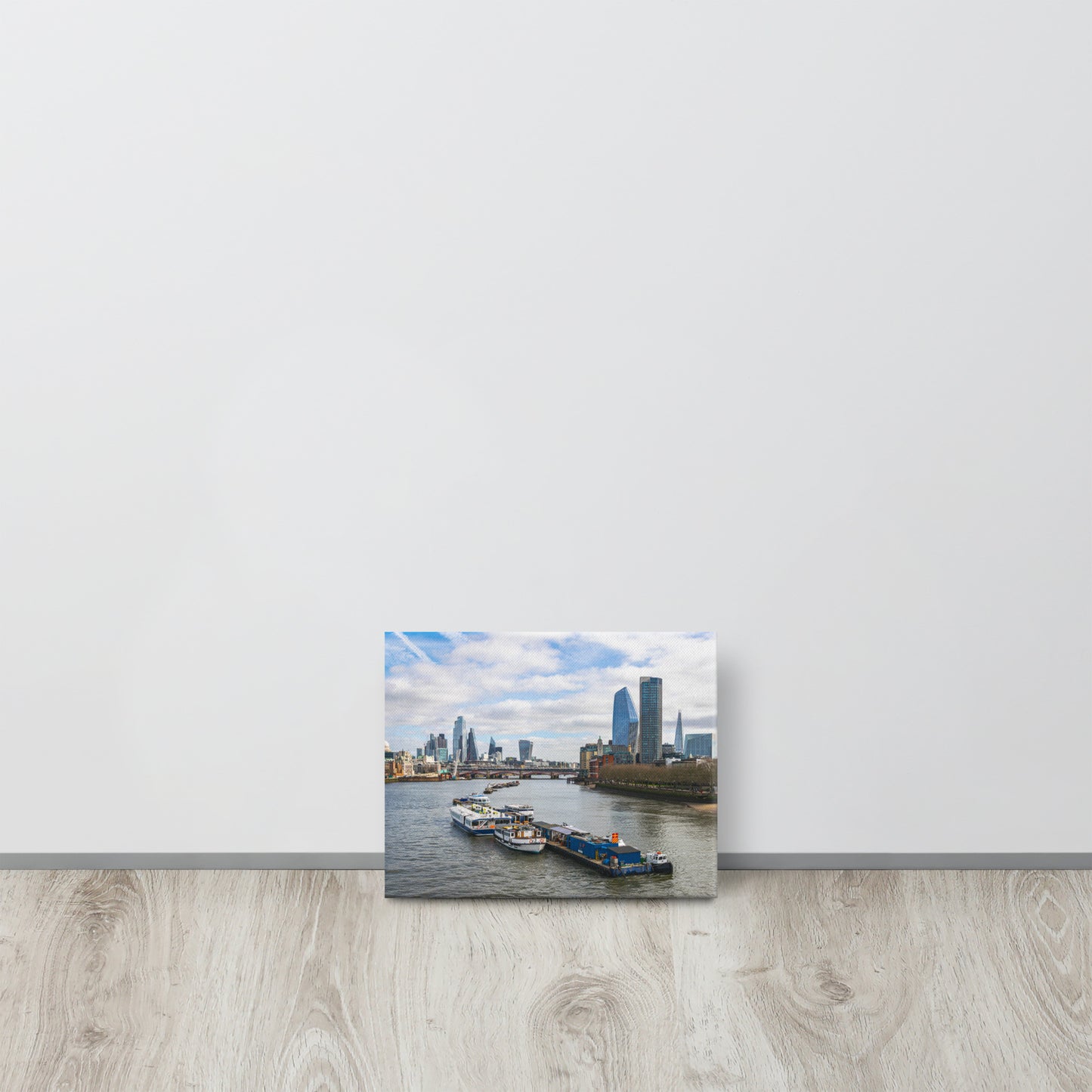 London Skyline & Thames River View Canvas Print Size: 8″×10″