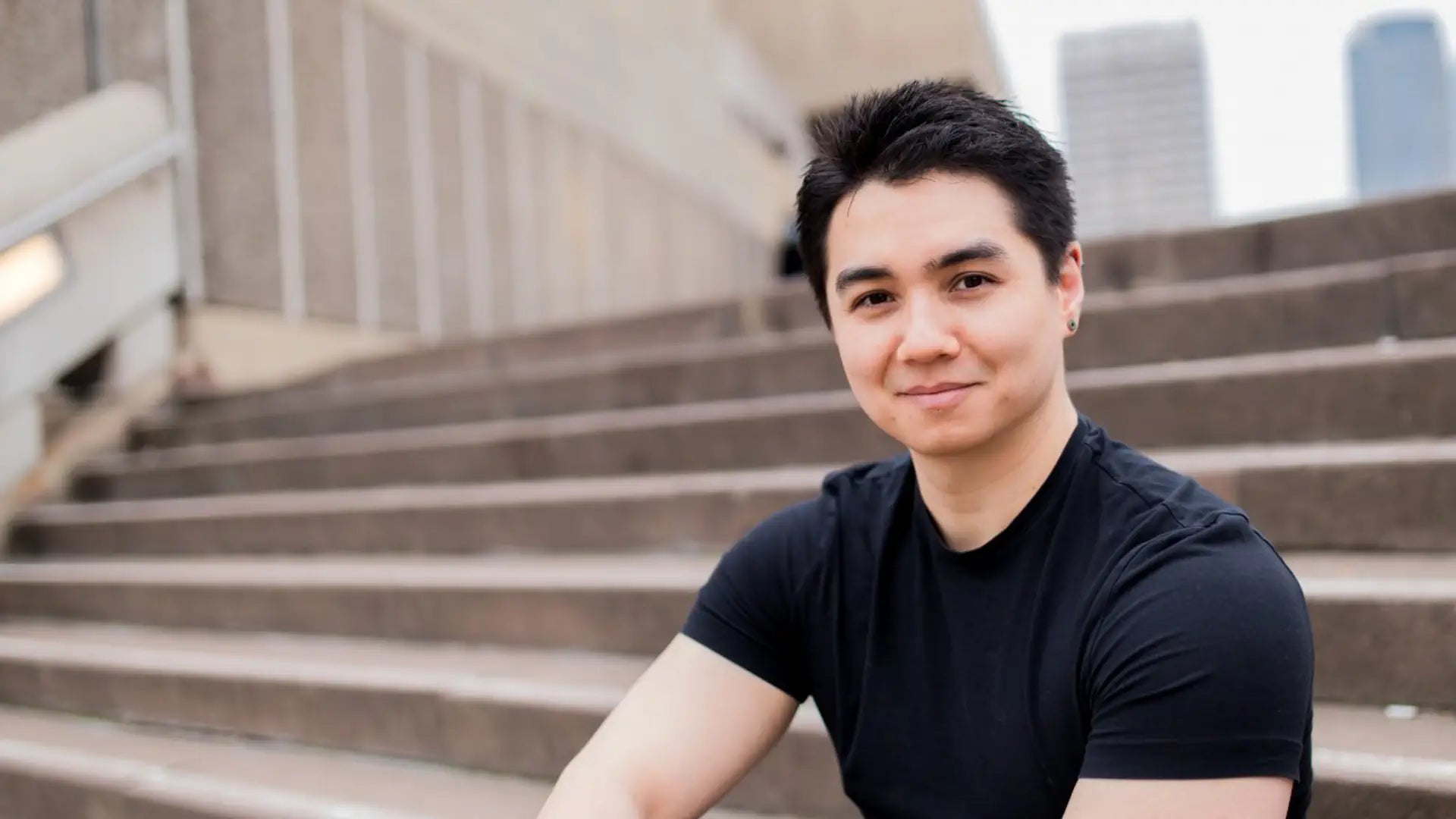 Tommy McDevitt, the founder of London Canvas